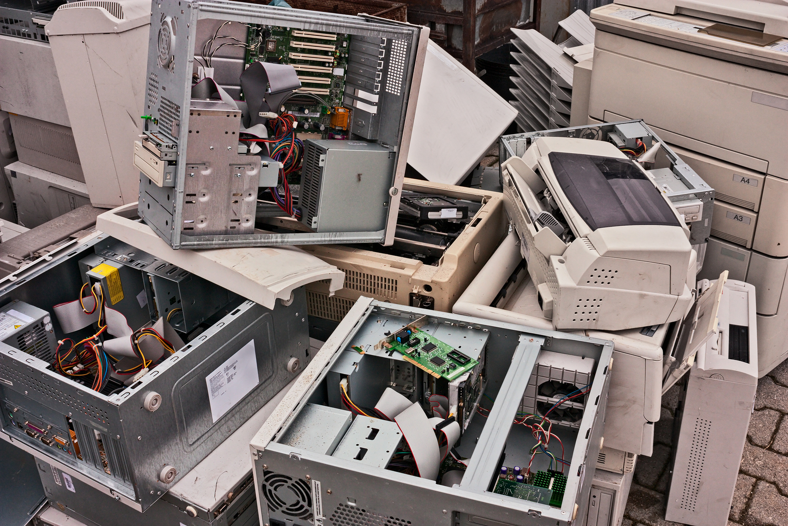E-Waste removal Los Angeles California