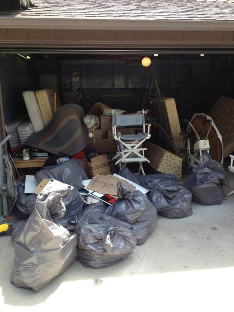 junk removal and decluttering